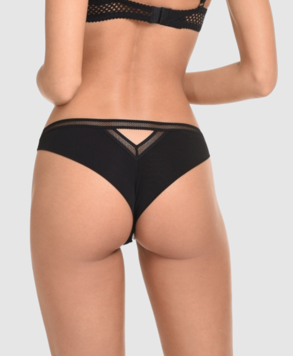 Lavinia Net Brasilian Brief